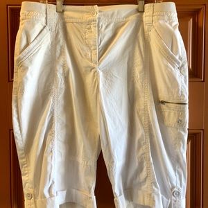 Chico’s Cool Cotton Bermuda Shorts ~ size 2